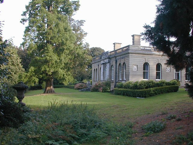 pillarhallterrace2.jpg