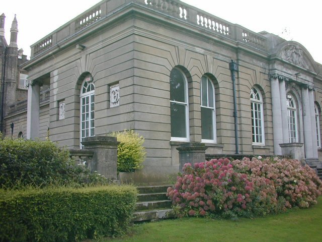 pillarhallterrace5.jpg